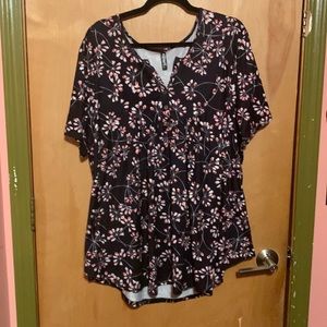Allegrace 3X black floral flowy tunic top blouse
